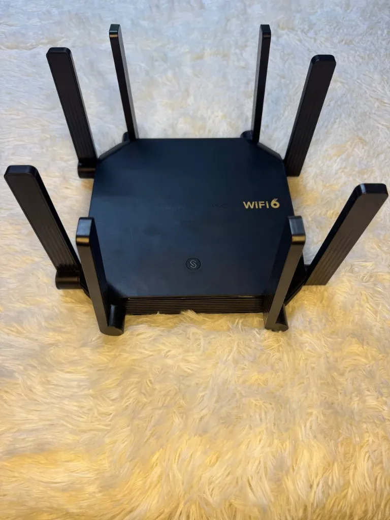 រ៉ោតទ័រ Wi-Fi 6 Ruijie RG-EW3200GX — បានប្រើ